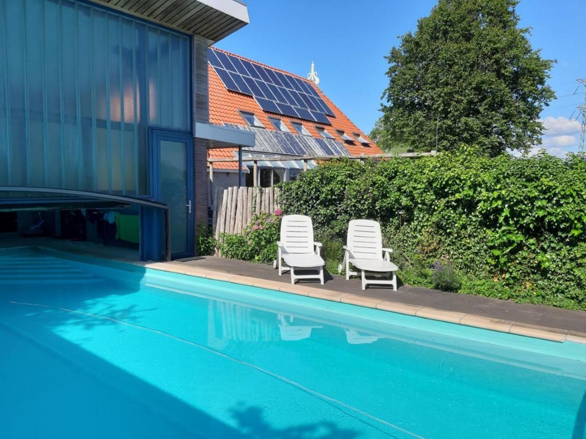 Luxe Gastenverblijf In Het Hart Van Friesland Akkrum Exterior photo